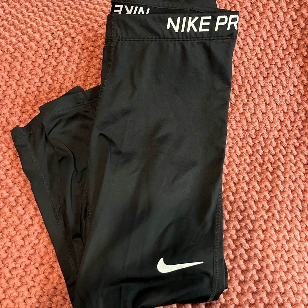 black nike leggings size L